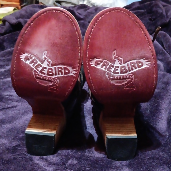 Freebird by Steven Braeden Black Multi - Picture 7 of 9